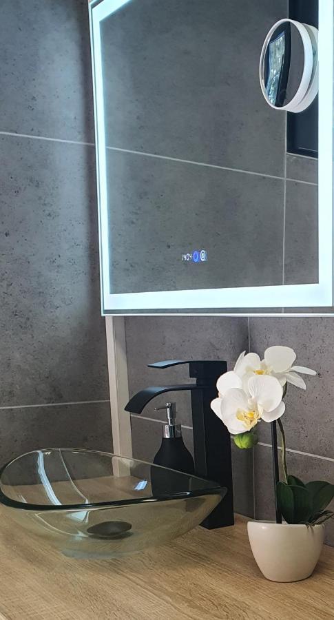 Lane Tiny Homes, Nahe Hannover Messe Экстерьер фото