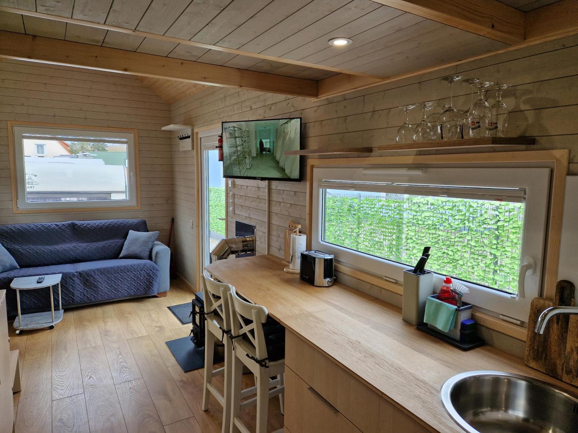 Lane Tiny Homes, Nahe Hannover Messe Номер фото